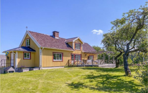 Beautiful home in Varberg with WiFi and 4 Bedrooms in Varberg